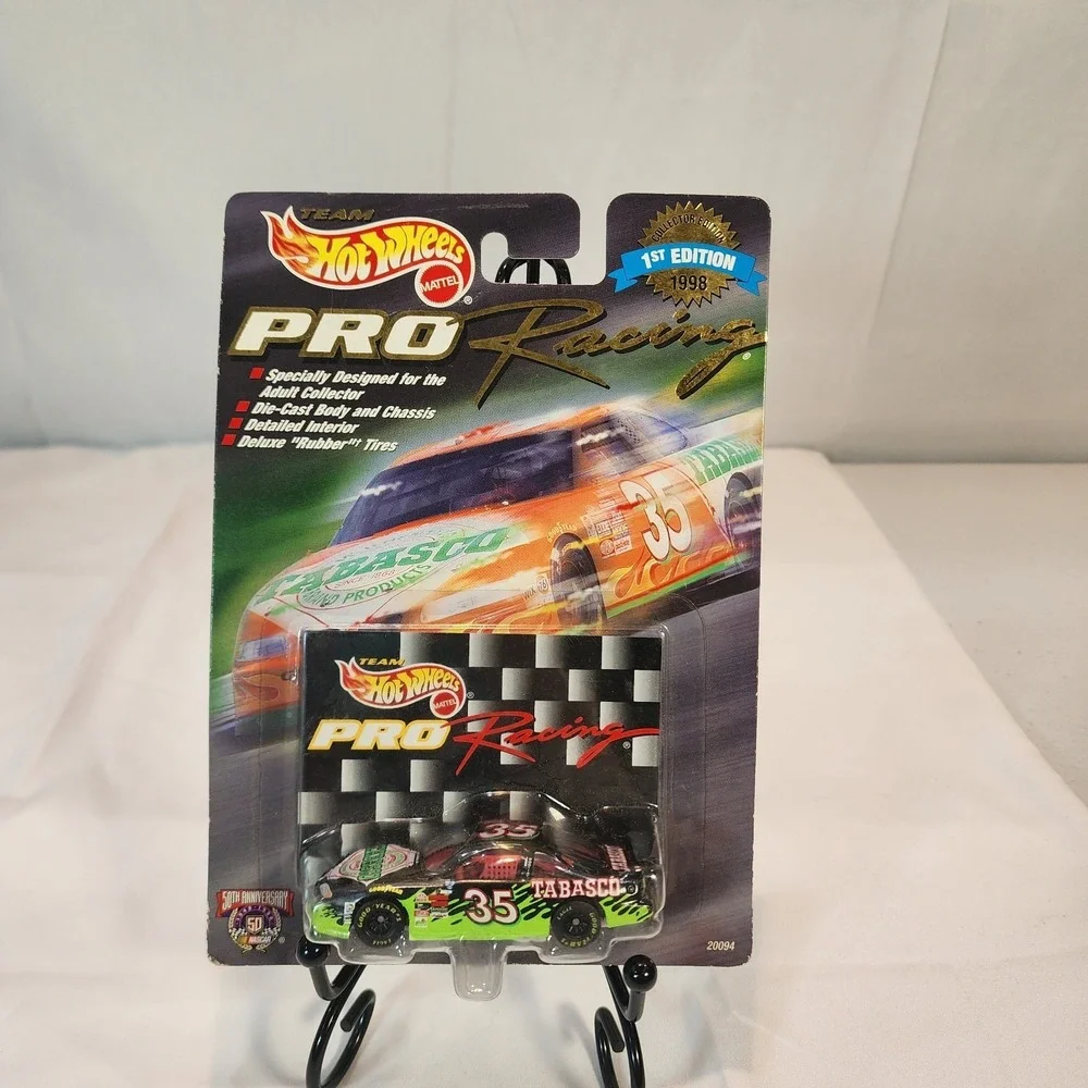 Pro Racing 1998 HW Todd Bodine #35 1st Edition TABASCO Car NASCAR Die Cast NIP